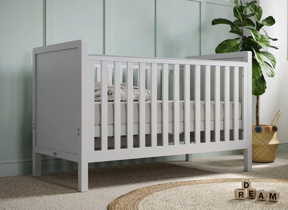 Silentnight Wooden Koko Cot Bed Close Up